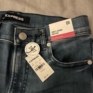 Express ankle legging hi rise jeans new with tag